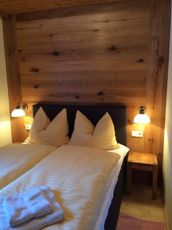 Alm-Apartments Heiligenblut Quarto foto