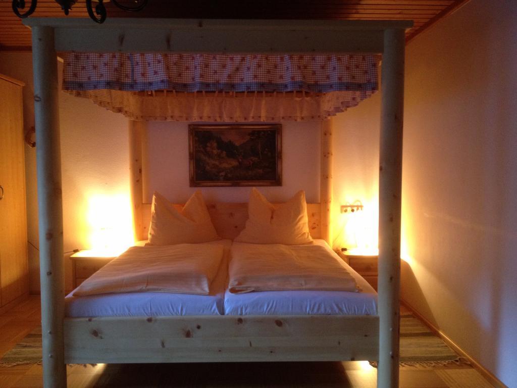 Alm-Apartments Heiligenblut Quarto foto